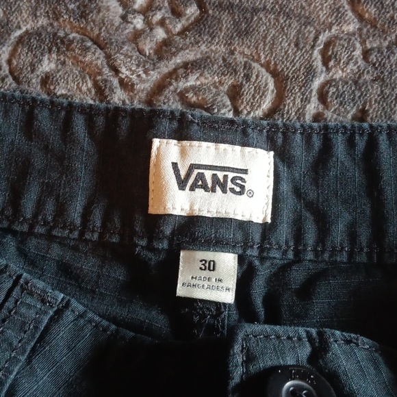 Vans Men's Size 30 Seersucker Cargo Shorts Black Button Down Back Pockets Skater - Picture 4 of 5